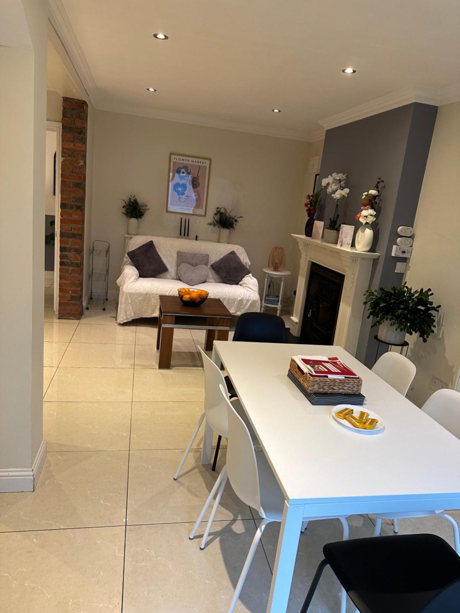 Bed and breakfast Out In Dublin B N B Extérieur photo